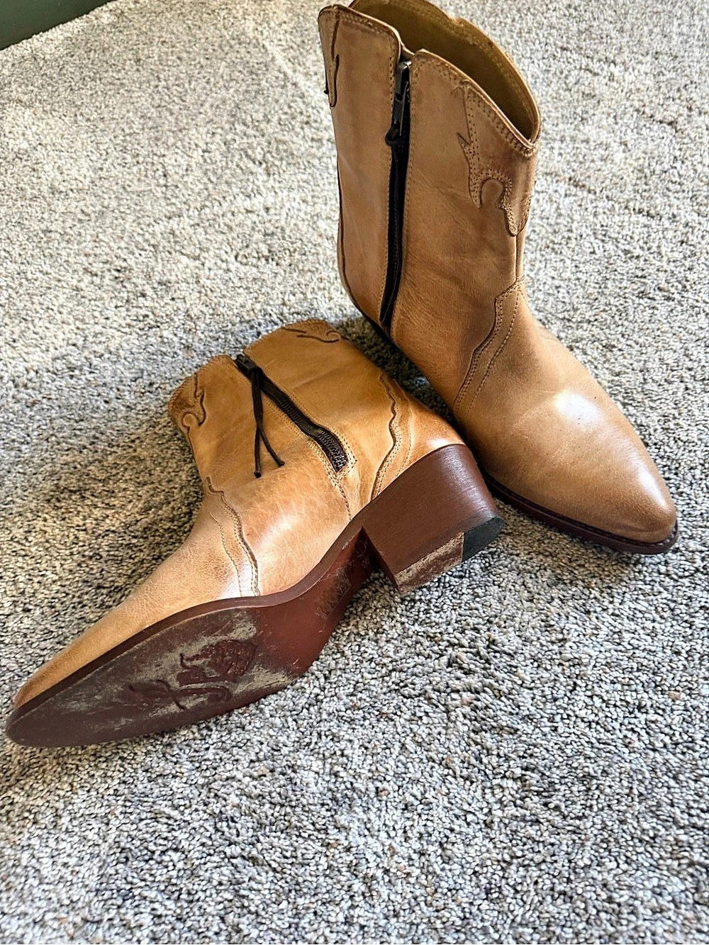 Free People Brayden Western Boot Women's Brown Ankle Boots size 10 worn once